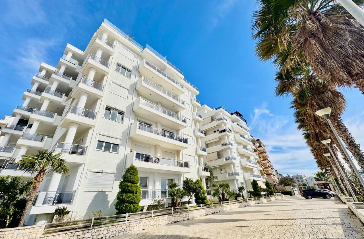 White Sea View Residence ซารานเดอ ภายนอก รูปภาพ