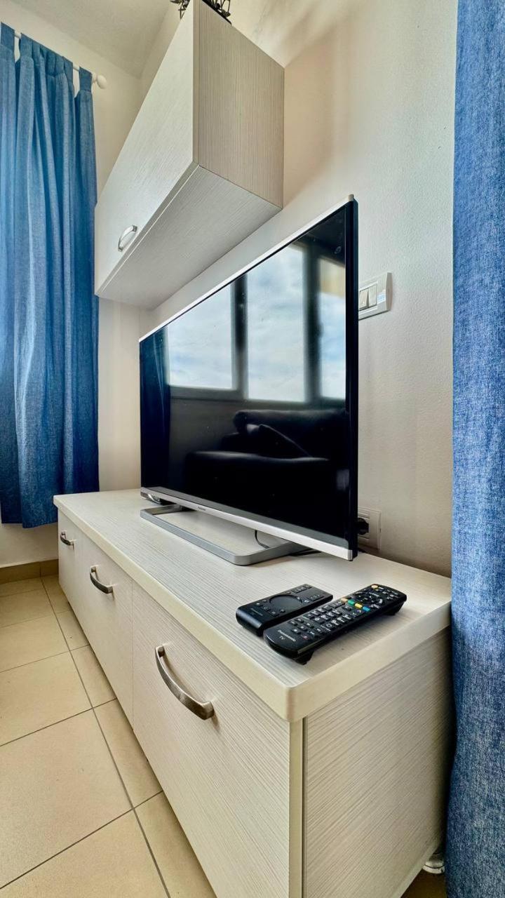 White Sea View Residence ซารานเดอ ภายนอก รูปภาพ